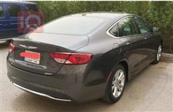 Chrysler 200